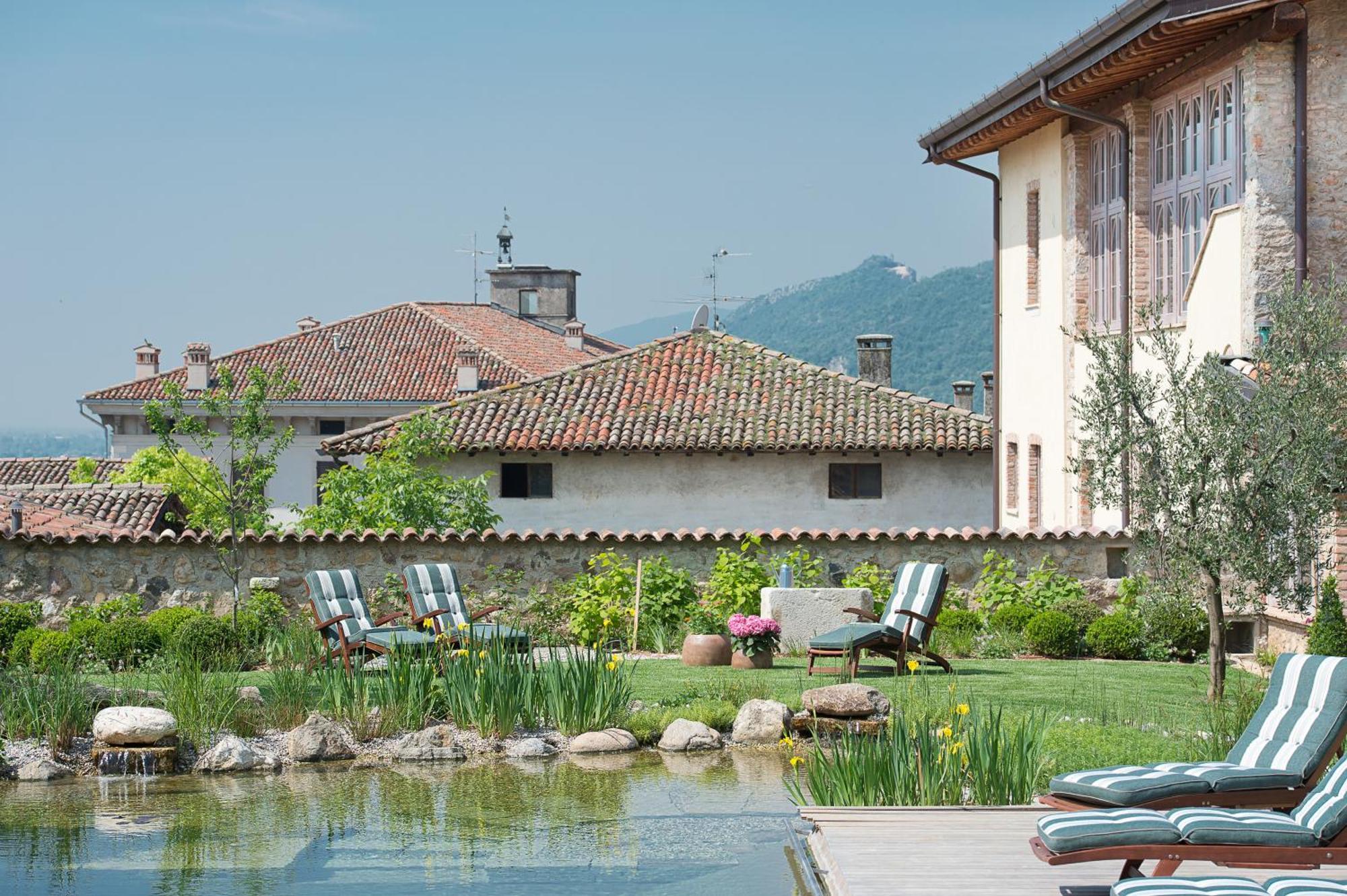 Boutique Hotel Villa Dei Campi Gavardo Exterior photo