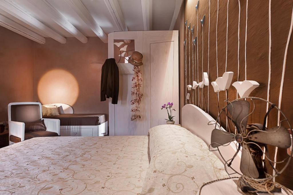 Boutique Hotel Villa Dei Campi Gavardo Room photo